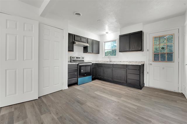 Building Photo - 2682 Wasina Dr