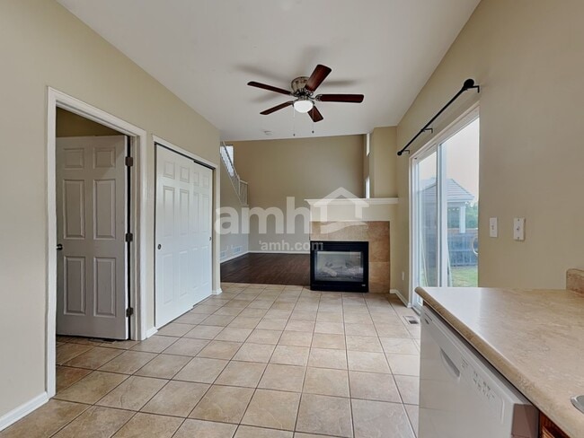 Building Photo - 469 Hayloft Way