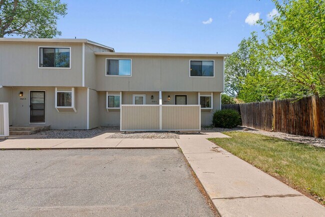 Foto del edificio - Charming West Side Townhome in Fort Collins