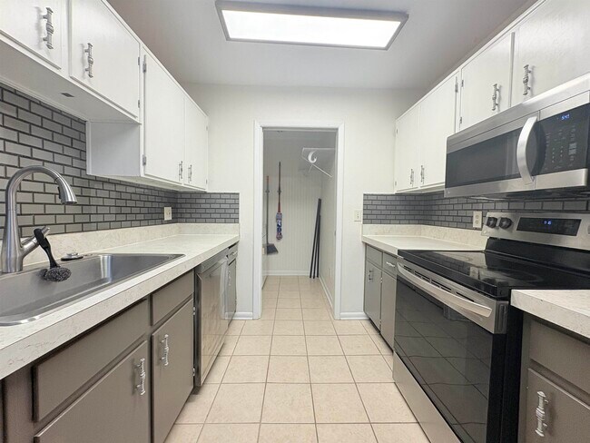 Foto del edificio - 164 SE Villas Ct