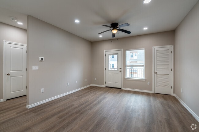 1BR, 1BA - 768SF - Living Room - Newera Apartments