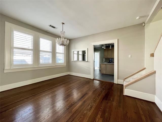 Foto del edificio - 5215 Goodwin Ave