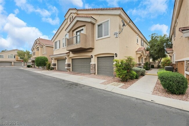 Foto del edificio - 9982 Aspen Rose St