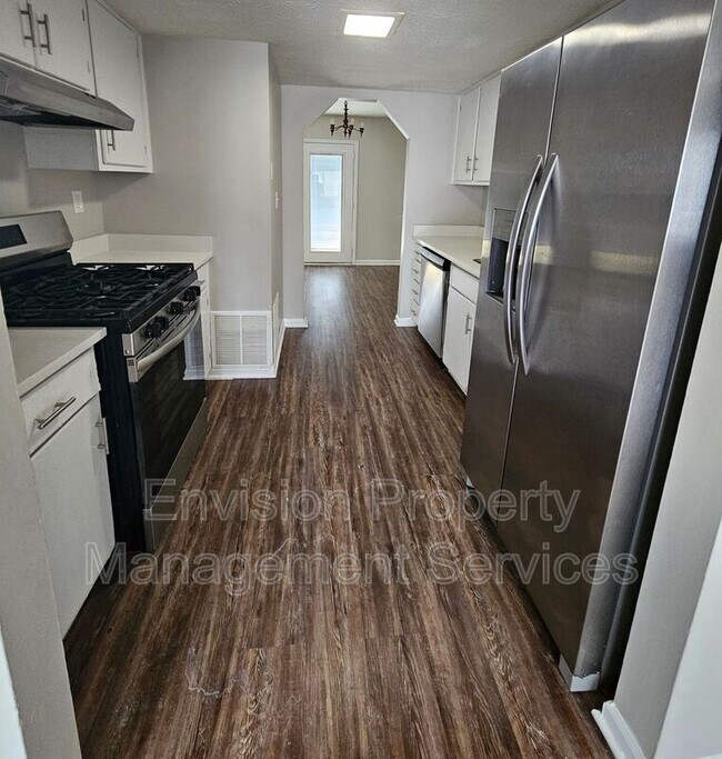 Foto del edificio - 2638 Fieldstone View Ln SE