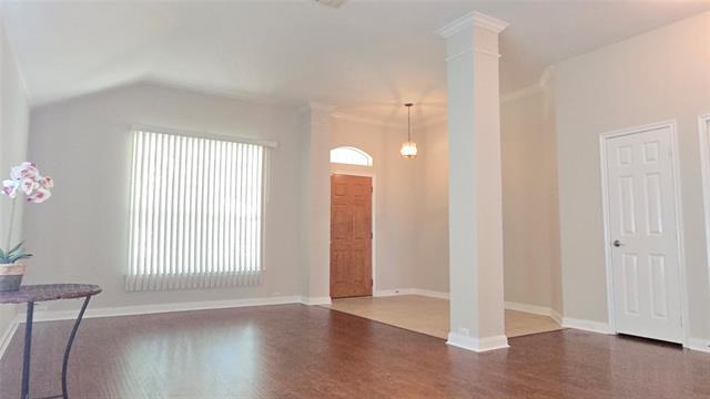 Foto del edificio - 6800 Oak Falls Dr