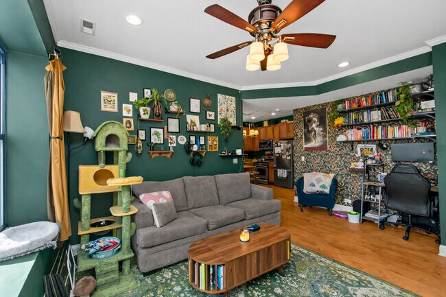 Foto del edificio - 5138 N Winchester Ave