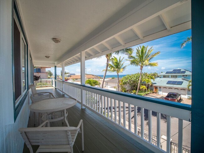 Foto del edificio - Luxury Maui Living in a Spacious Wailuku S...