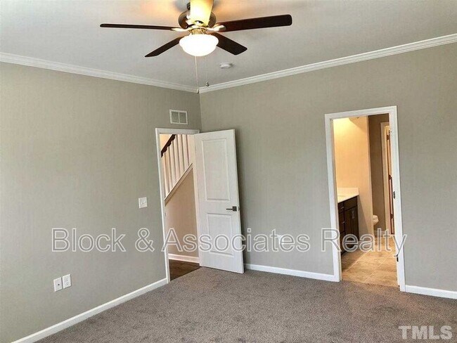 Building Photo - 101 Canford Wy