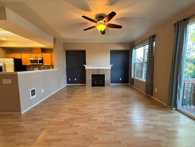 Foto del edificio - Update 3 Bedroom Home in Beaverton!