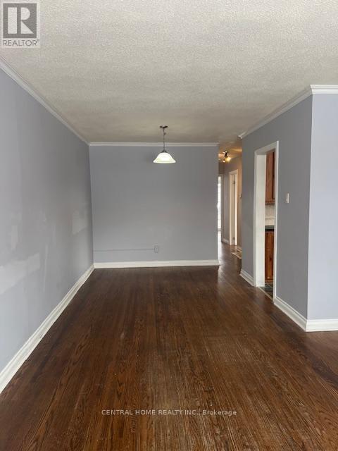 Building Photo - 192 Silverbirch Dr