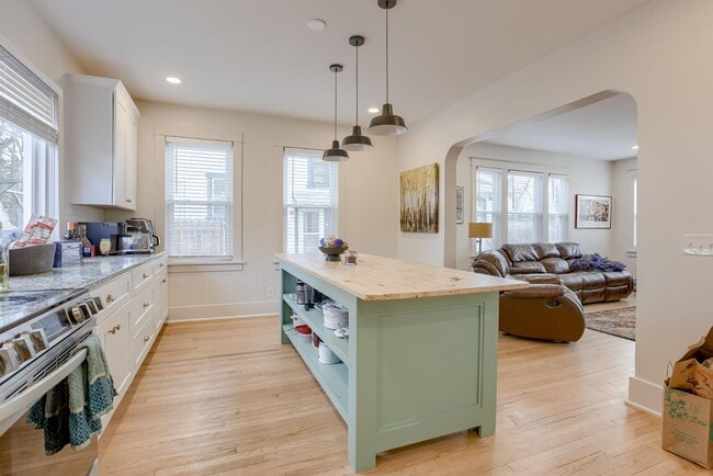 Foto del edificio - 3820 Chicago St