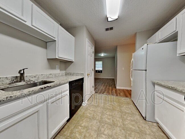 Foto del edificio - 4580 Hudnall Rd