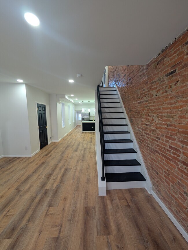 Foto del edificio - 6017 Vine St