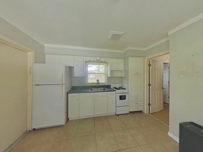 Photo - Coming Soon ~ Adorable Orlando Studio Apt