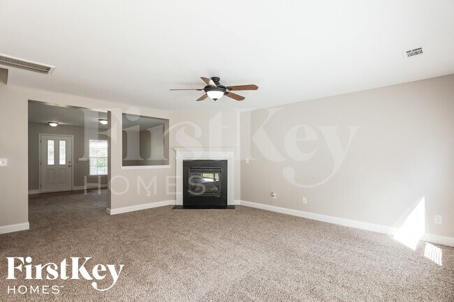 Foto del edificio - 10620 Bur Oak Dr
