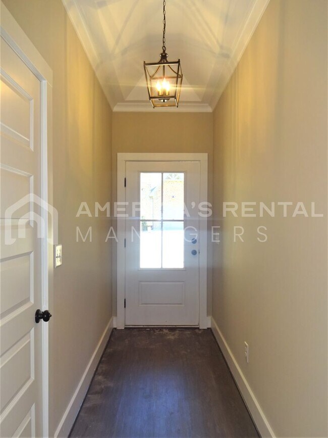 Foto del edificio - DEPOSIT PENDING!! Beautiful Home for Rent ...