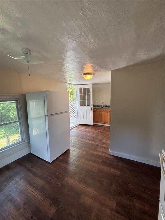 Building Photo - 759 Carpenter St