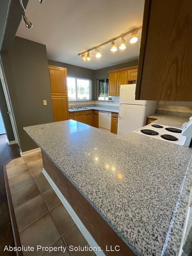 Foto del edificio - 3 br, 2 bath House - 1454 E Pythian St