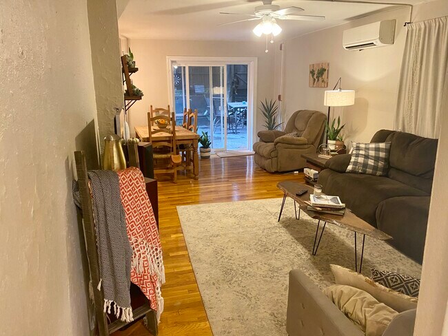 Foto del edificio - 2029 Spruce St