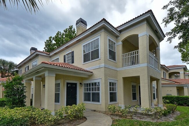 Foto del edificio - Sanford Condo