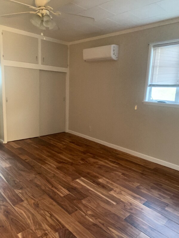 Foto del edificio - 1390 W 15th St