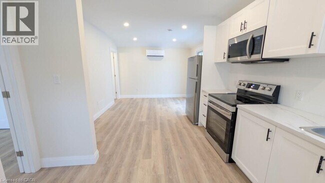 Photo du bâtiment - 21 Fawell Ave