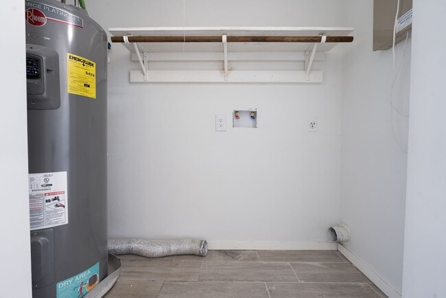 Building Photo - 16127 Olive Glen Dr