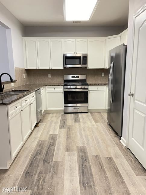 Building Photo - 3 br, 2 bath House - 5722 i Singlebriar Court