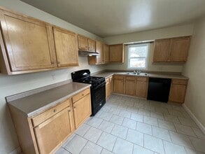 Building Photo - 2604 N 13th St