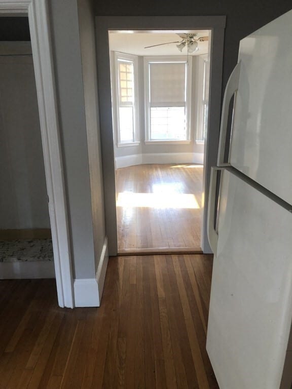 Building Photo - 20 Crescent Ave