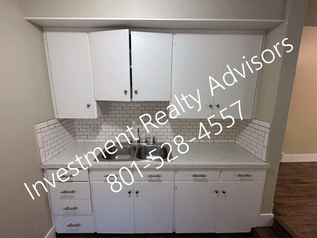 Foto del edificio - 384 N 500 E