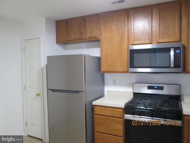 Foto del edificio - 5002 Baltimore Dr