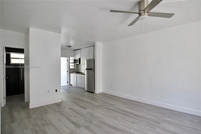 Building Photo - 4201 Indian Creek Dr