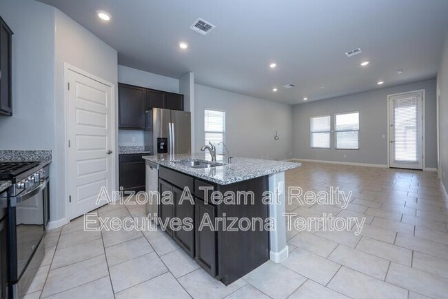 Building Photo - 9404 W Gambel Oak Ln