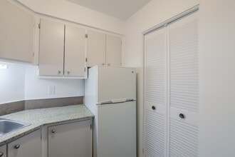 Building Photo - 2285 Rue St Mathieu