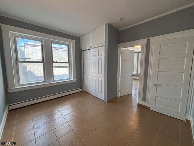 Foto del edificio - 514 E Jersey St