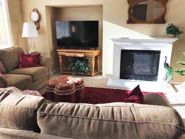 Building Photo - Del Webb's 55+ Adult Community