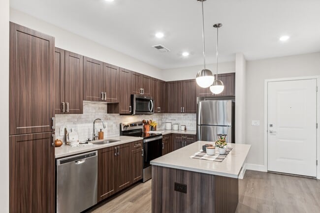 Interior Photo - The Point at Fairfax