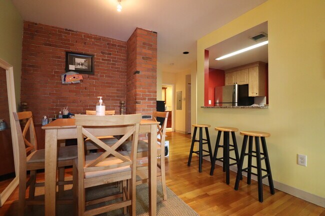 Foto del edificio - 96 Gainsborough St
