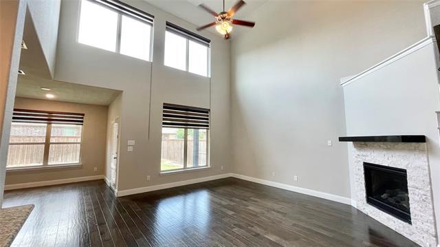 Foto del edificio - 8700 Tutbury Pl
