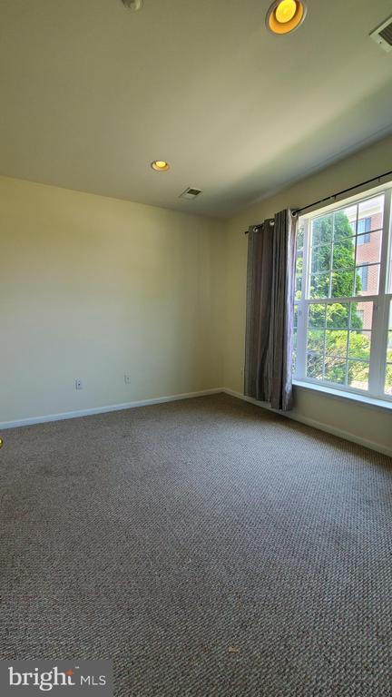 Building Photo - 2644 Didelphis Dr