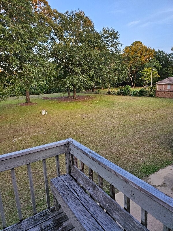 Building Photo - 110 Mack Ln