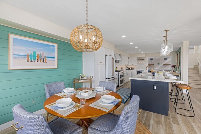 Foto del edificio - Ocean View Leucadia Townhome | Walk to Beach, Dining & More