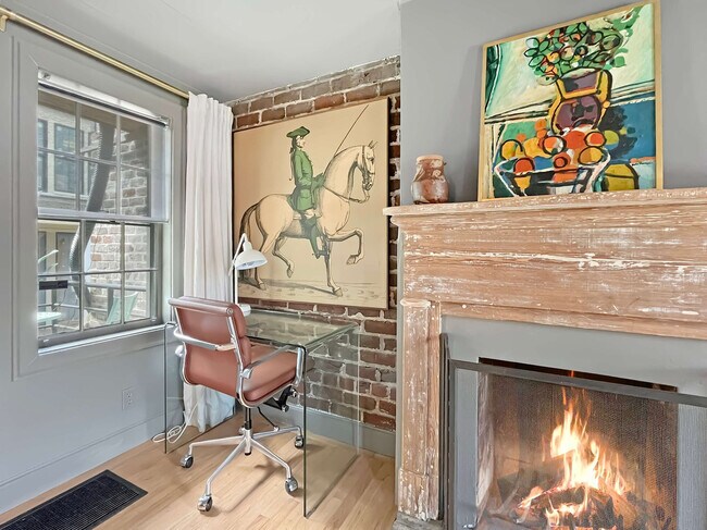 Foto del edificio - 120 E Charlton Ln