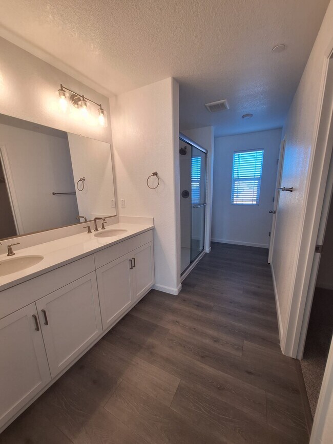 Bathroom1 - 10025 Luciana Dr