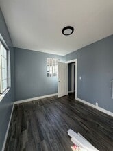 Building Photo - 623 E Santa Ana Blvd