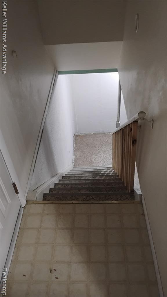 Building Photo - 1265 Woodbourne St