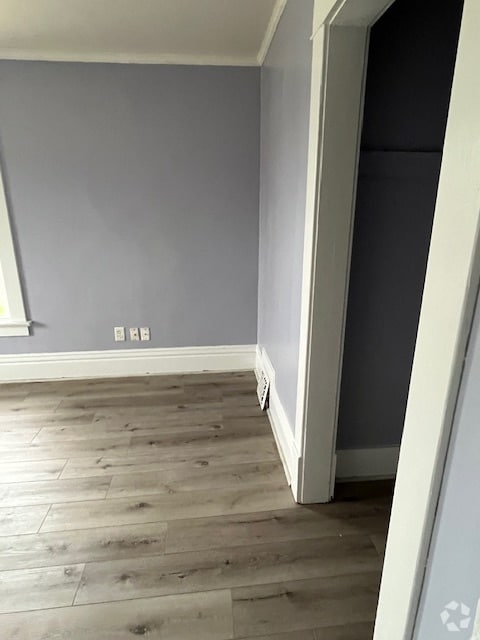 Building Photo - 208 Maple Ave