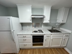 Building Photo - 1729 3rd St