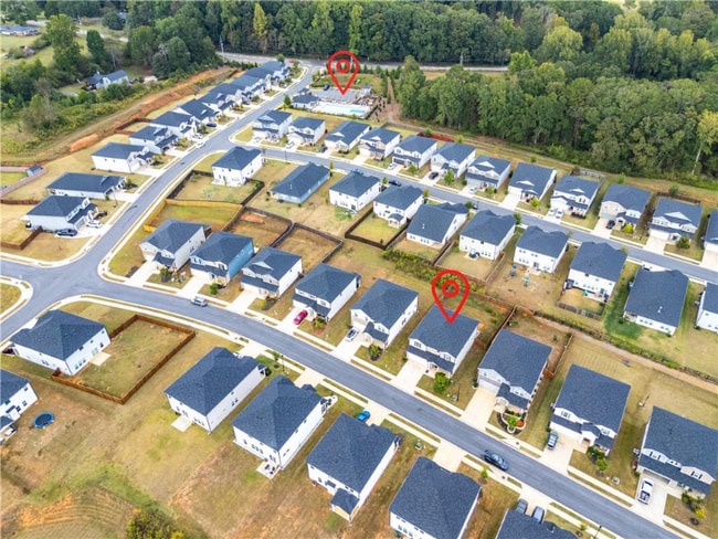 Photo - 5947 Green Ash Ct House